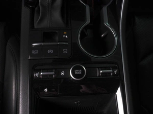 Седан Kia K5 2021 года, 2798000 рублей, Красный Пахарь
