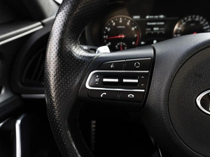 Лифтбек Kia Stinger 2019 года, 2559000 рублей, Саратов