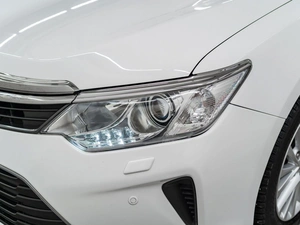 Седан Toyota Camry 2015 года, 2075000 рублей, Красноярск