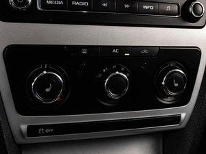 Лифтбек Skoda Octavia 2011 года, 975000 рублей, Тюмень