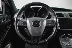 Хетчбэк Mazda 3 2012 года, 959000 рублей, Сургут