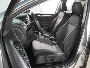 Хетчбэк Volkswagen Golf 2010 года, 979000 рублей, Воронеж