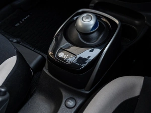 Хетчбэк Nissan Note 2017 года, 1285000 рублей, Краснодар