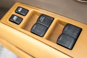 Хетчбэк Nissan March 2002 года, 299000 рублей, Барнаул