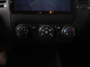 Седан Kia Cerato 2015 года, 1349000 рублей, Красный Пахарь