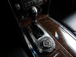 Внедорожник Nissan Patrol 2011 года, 2177000 рублей, Тюмень