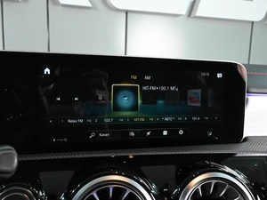 Седан Mercedes-benz CLA-класс 2019 года, 2999000 рублей, Аксай