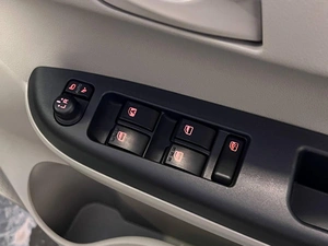 Хетчбэк Toyota Passo 2018 года, 1049000 рублей, Красноярск