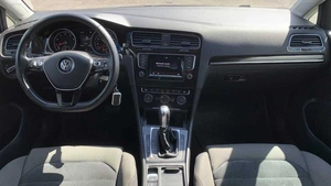 Хетчбэк Volkswagen Golf 2014 года, 1365000 рублей, Солонцы