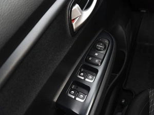 Хетчбэк Kia Rio X-Line 2018 года, 1429000 рублей, Саратов