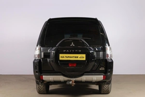 Внедорожник Mitsubishi Pajero 2015 года, 3099000 рублей, Новосибирск