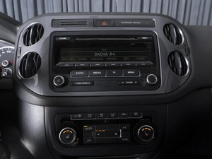 Внедорожник Volkswagen Tiguan 2014 года, 1220000 рублей, Ставрополь