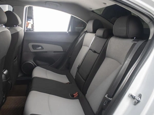 Седан Chevrolet Cruze 2013 года, 590000 рублей, Омск