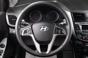 Седан Hyundai Solaris 2015 года, 739000 рублей, Оренбург