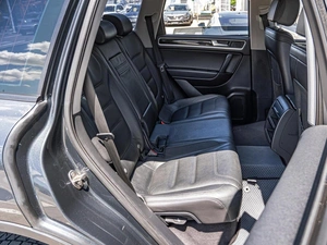 Внедорожник Volkswagen Touareg 2012 года, 2200000 рублей, Краснодар