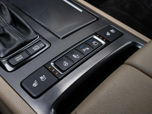 Седан Hyundai Genesis 2016 года, 1870000 рублей, Краснодар