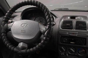 Седан Hyundai Accent 2004 года, 259000 рублей, Оренбург