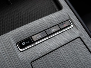 Внедорожник Geely Atlas 2025 года, 2790000 рублей, Краснодар