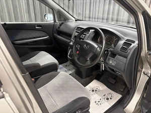 Минивэн Honda Stream 2002 года, 389000 рублей, Красноярск