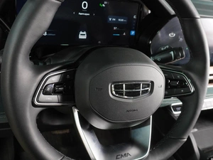 Внедорожник Geely Monjaro 2024 года, 4599000 рублей, Воронеж