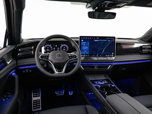 Внедорожник Volkswagen Tiguan L 2025 года, 4649999 рублей, Москва