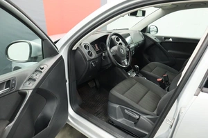 Внедорожник Volkswagen Tiguan 2013 года, 1750000 рублей, Курск