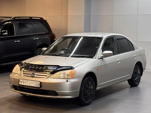 Седан Honda Civic 2000 года, 297000 рублей, Красноярск