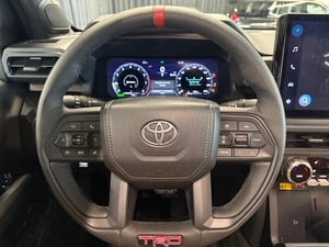 Пикап Toyota Tacoma 2024 года, 9490000 рублей, Павловская Слобода