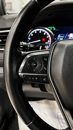 Седан Toyota Camry 2019 года, 2957000 рублей, Красноярск