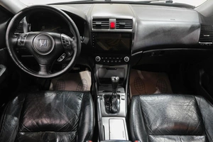Седан Honda Accord 2005 года, 899000 рублей, Новокузнецк