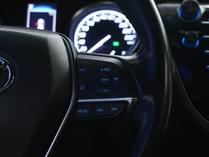 Седан Toyota Camry 2019 года, 2714444 рублей, Москва