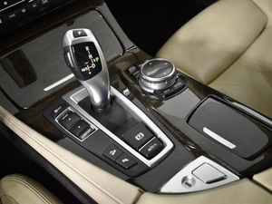 Седан BMW 5 серия 2014 года, 2624900 рублей, Казань