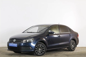 Седан Volkswagen Polo 2011 года, 899000 рублей, Тюмень