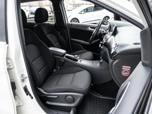 Хетчбэк Mercedes-benz B-класс 2013 года, 1260000 рублей, Краснодар