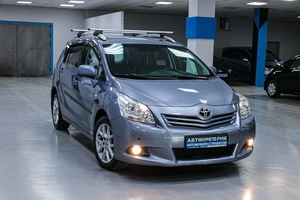Минивэн Toyota Verso 2010 года, 1188000 рублей, Солонцы