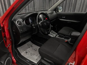 Внедорожник Suzuki Grand Vitara 2011 года, 949000 рублей, Красноярск