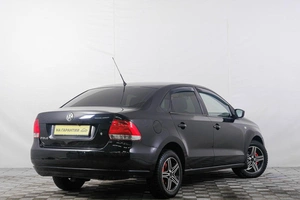Седан Volkswagen Polo 2012 года, 699000 рублей, Кемерово