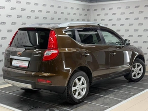 Внедорожник Geely Emgrand X7 2016 года, 859000 рублей, Красноярск