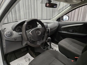 Седан Nissan Almera 2013 года, 530000 рублей, Красноярск