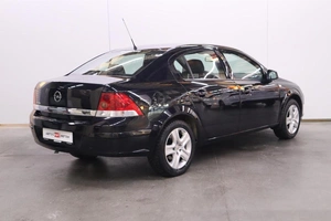 Седан Opel Astra 2010 года, 740000 рублей, Брянск