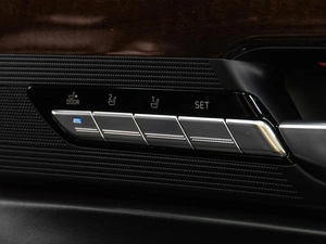 Седан Genesis G90 2016 года, 3299000 рублей, Тюмень