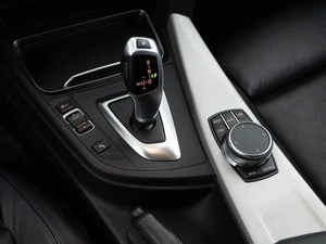 Седан BMW 3 серия 2018 года, 2537077 рублей, Москва