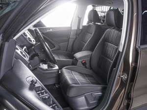 Внедорожник Volkswagen Tiguan 2016 года, 1950000 рублей, Ростов-на-Дону