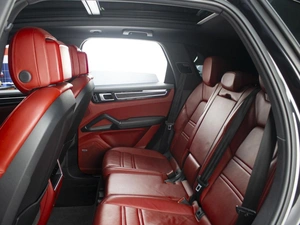 Внедорожник Porsche Cayenne 2019 года, 7799000 рублей, Омск