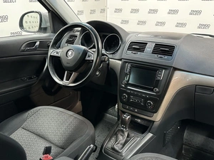Внедорожник Skoda Yeti 2015 года, 1195000 рублей, Красноярск