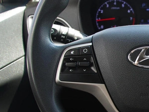 Седан Hyundai Solaris 2017 года, 1289000 рублей, Владимир