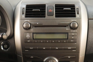Седан Toyota Corolla 2007 года, 599000 рублей, Челябинск