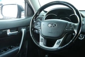 Внедорожник Kia Sorento 2016 года, 2199000 рублей, Омск