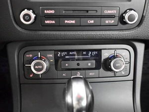 Внедорожник Volkswagen Touareg 2012 года, 2499900 рублей, Казань