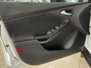 Хетчбэк Ford Focus 2013 года, 747000 рублей, Солонцы